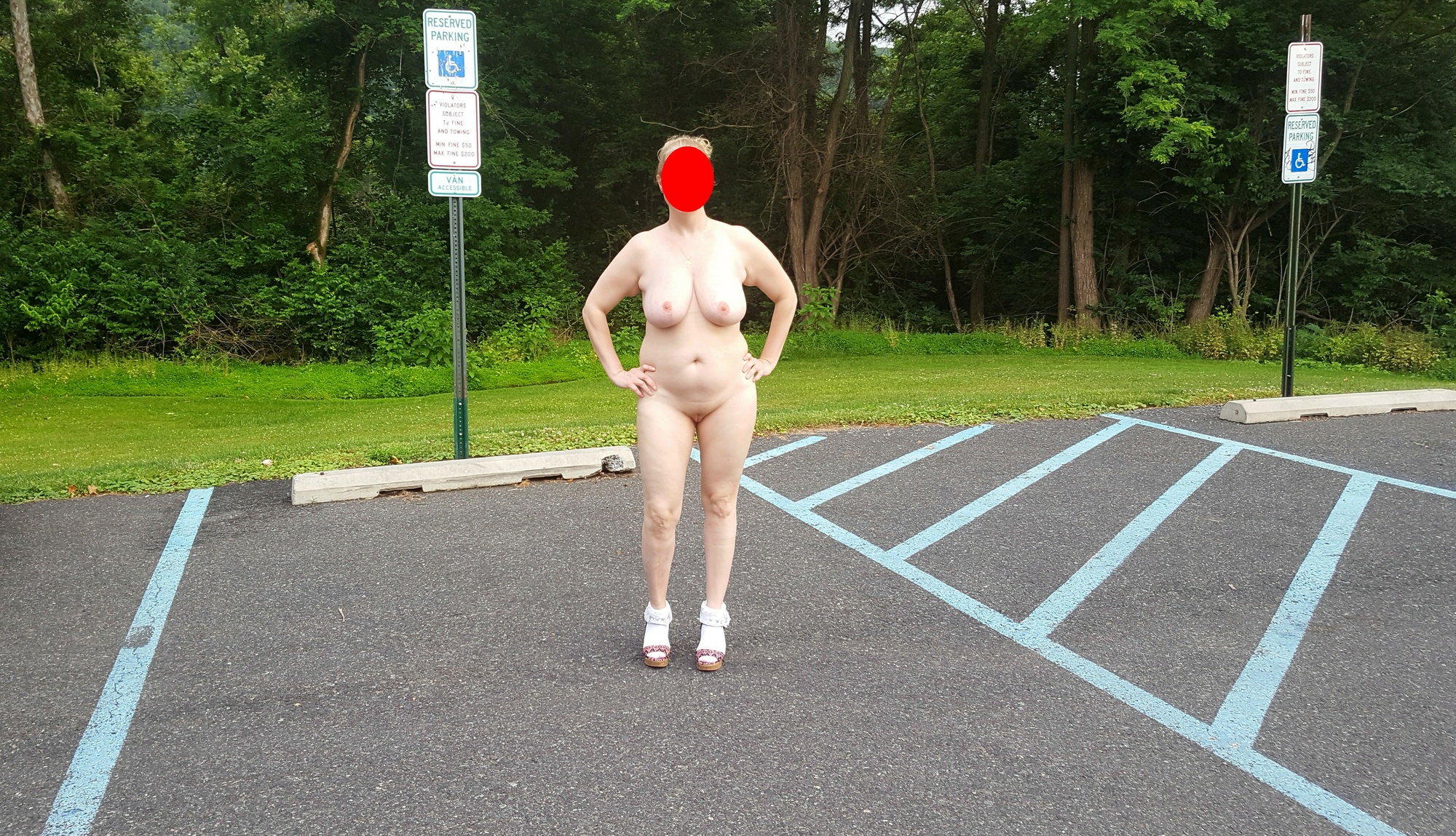 Naked Parking Lot Walk Pics Xhamster