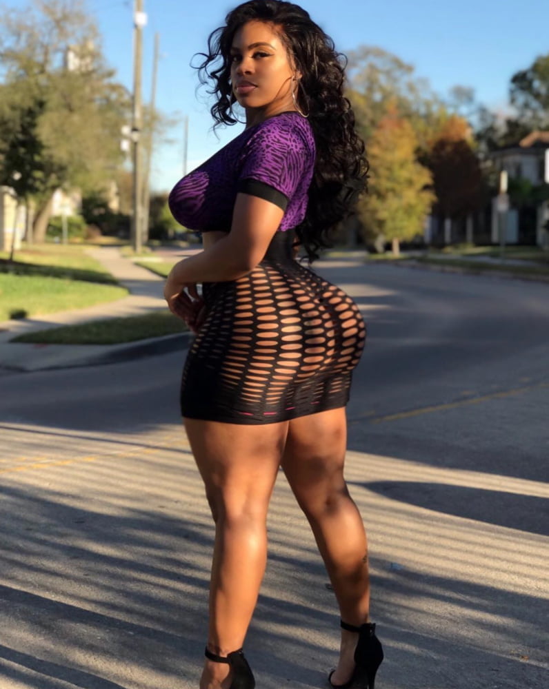 Thick Black Girls With Big Tits And Short Girls With Thick Thighs