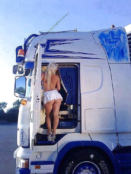 Truck girls sex porn image