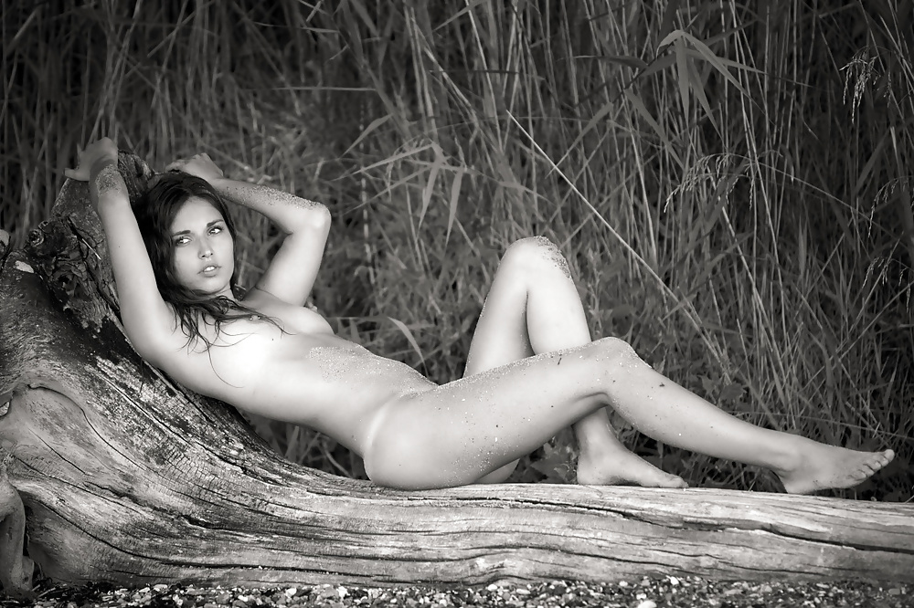 Luciane Buchanan Naked.