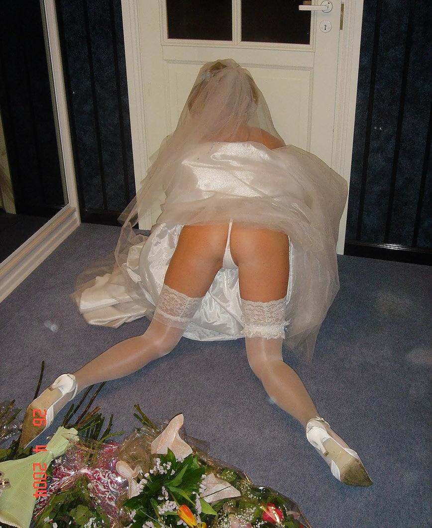Похотливая невеста - 8 фото