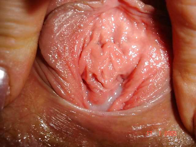 Зрелая телка вопит от крепкого стержня внутри вагины