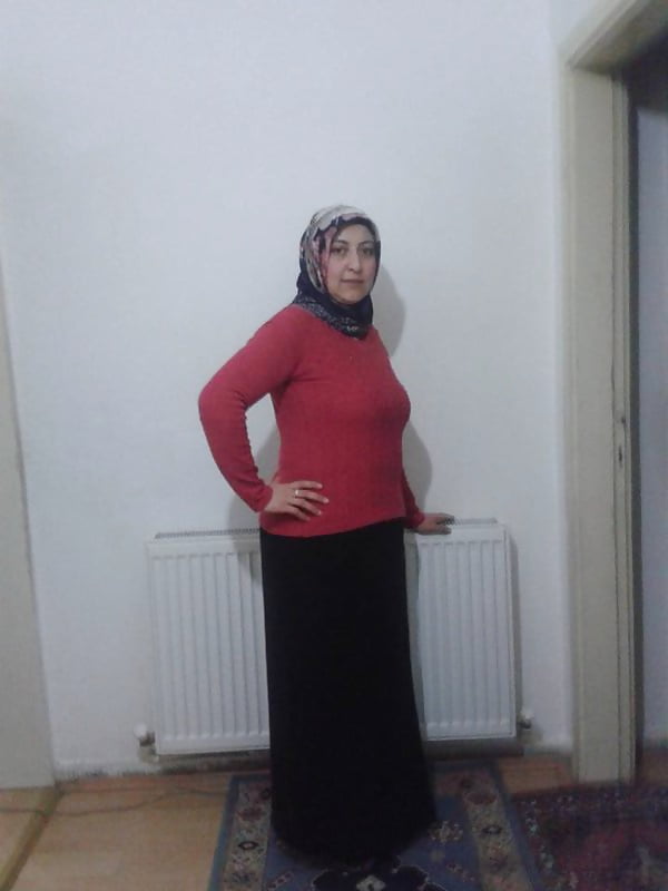 XXX Turkish Hijab Sexy Booby