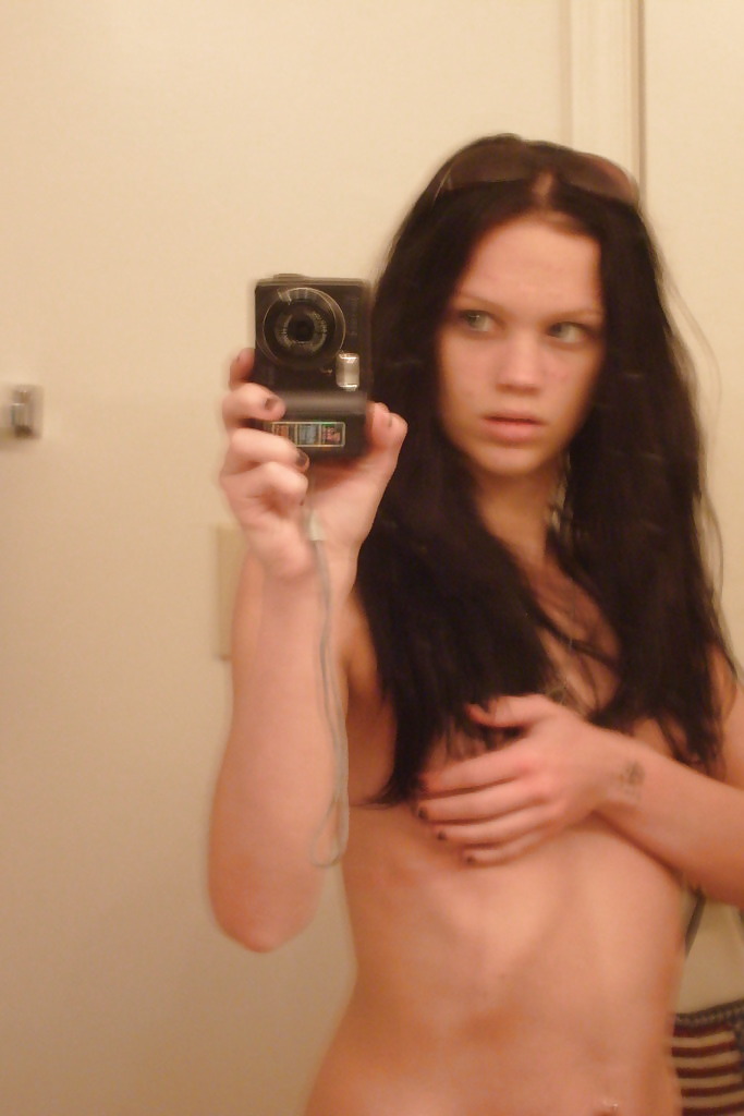 XXX Selfshot 17