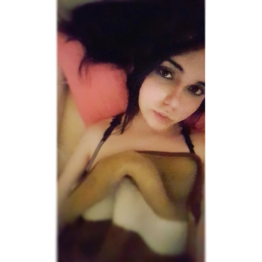 XXX Beril Turkish SLUT