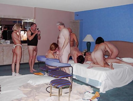 kansas swinger party        