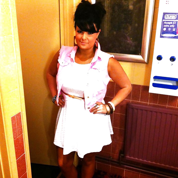 XXX Would you empty your balls in my ex chav sophie?