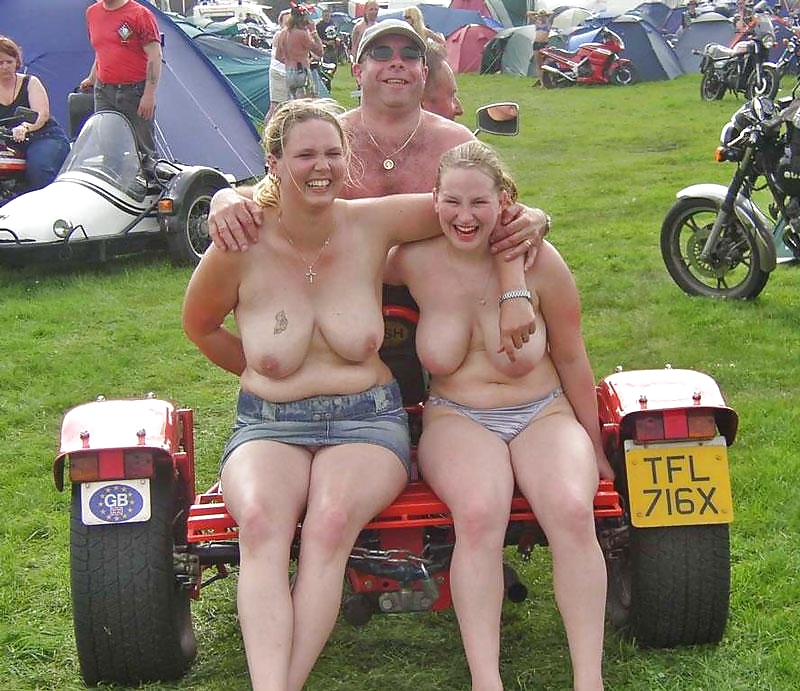 XXX Show Your Tits 85