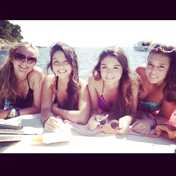 XXX Chloe & Her Friends