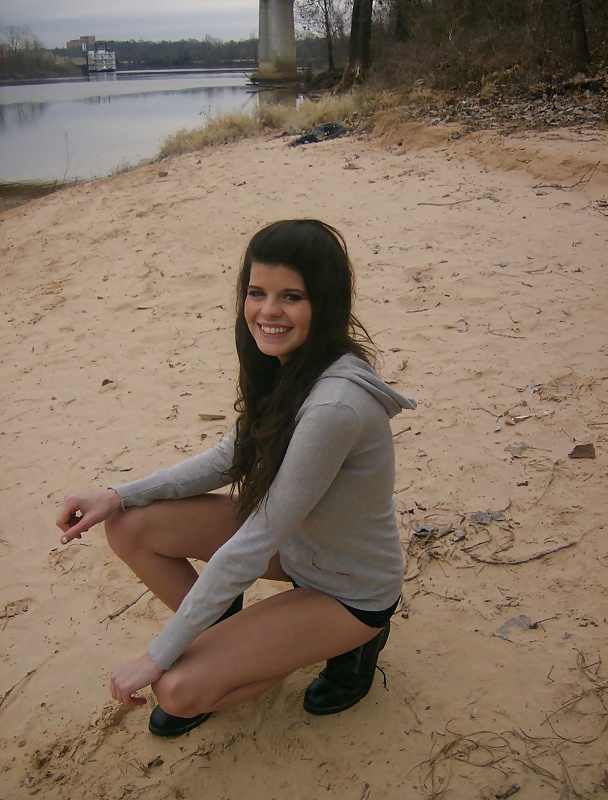 XXX Hot Amateur Girl Alina
