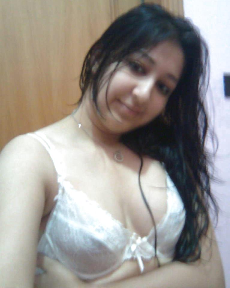 XXX Indian babe