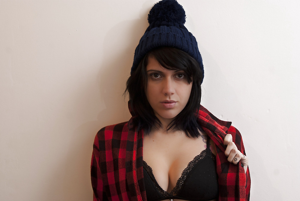 XXX So In Love With Anticss