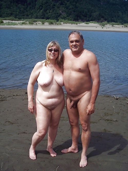 XXX Naked couple 10.