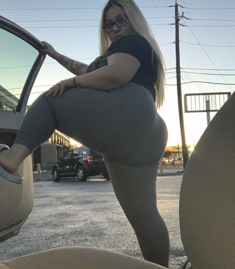 Thick 36 - 75 Photos 