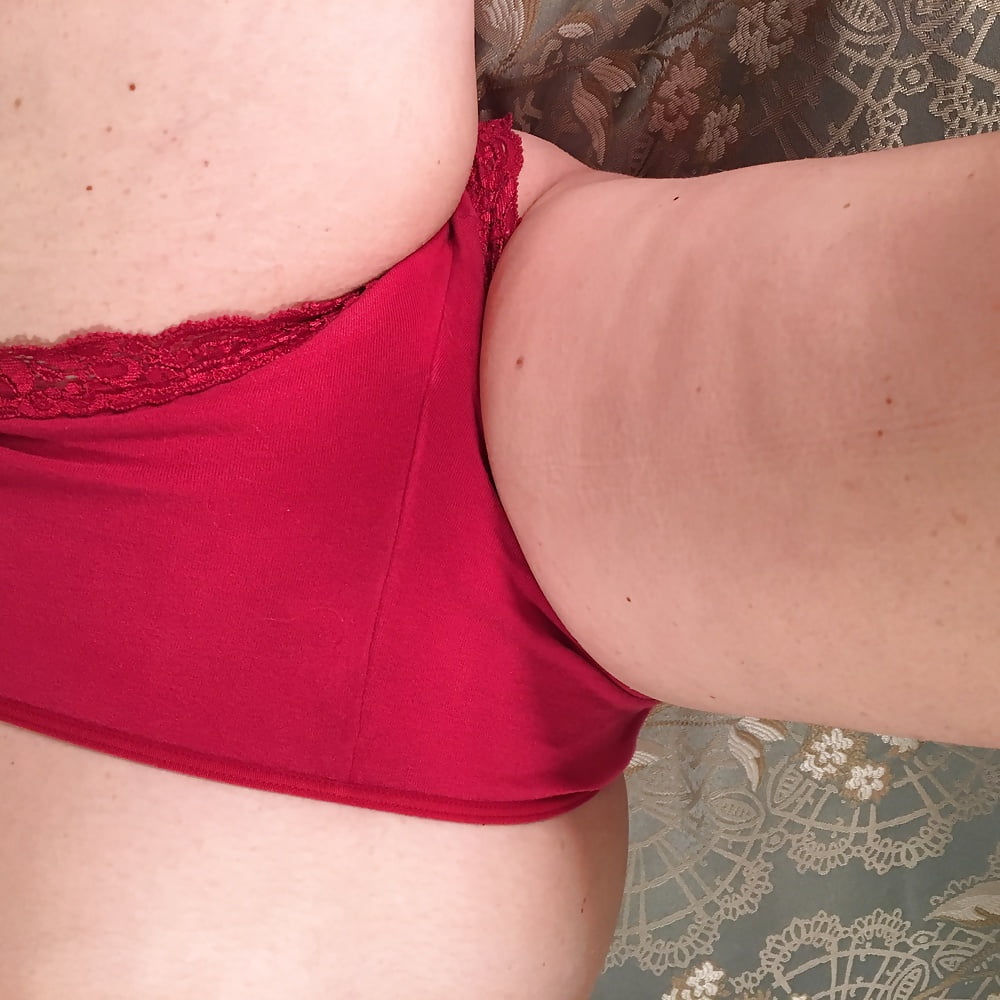 XXX Wife in red panties