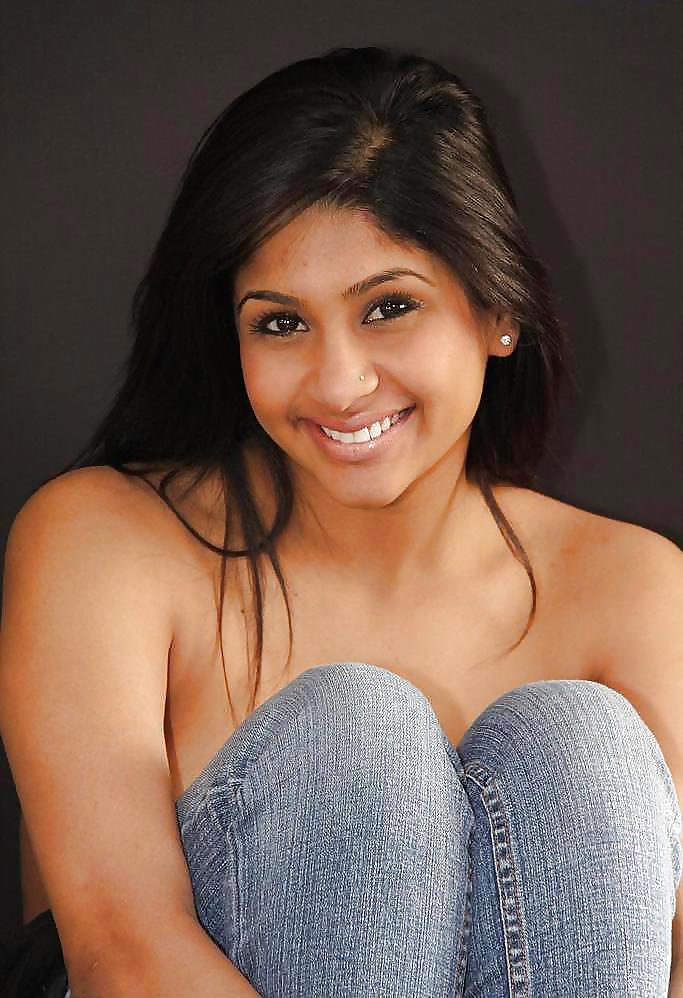 XXX Indian desi nude portfolio from MANCHESTER