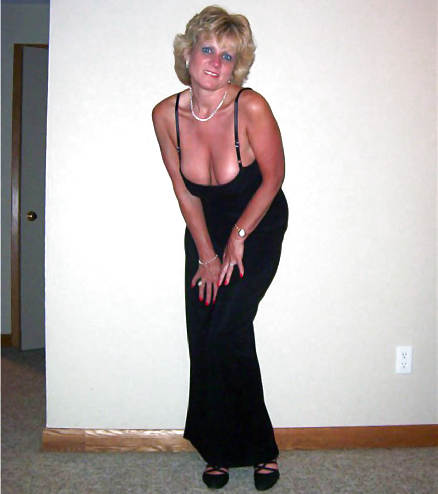 XXX Milf 601