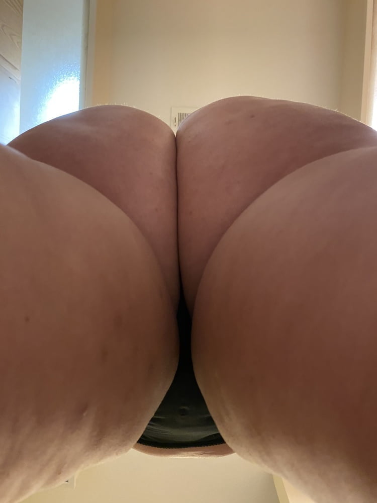 Huge Ass Sexy Wife Loves Showing Off - 104 Photos 
