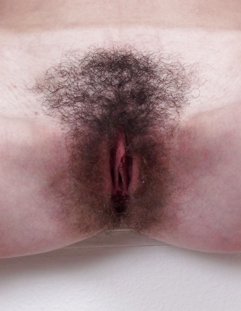 XXX HOT AND HAIRY - ALI