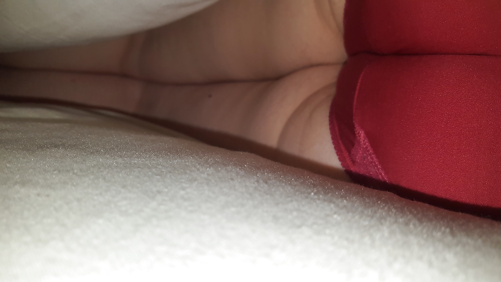 XXX My Sexy Wife in Bed - Red knickers