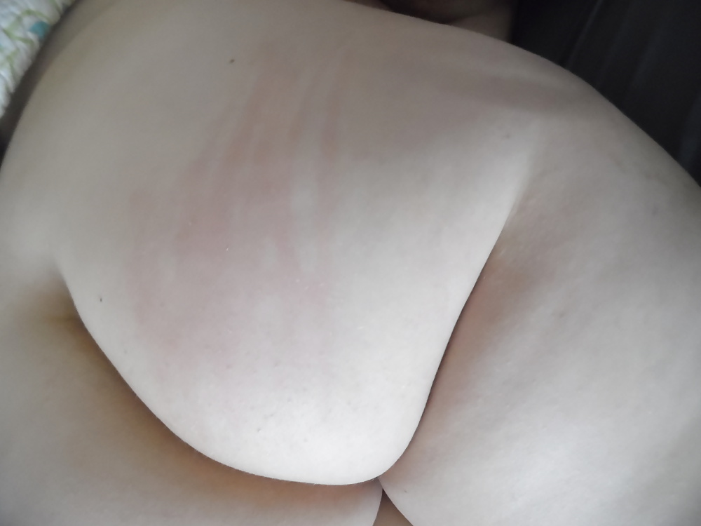 XXX BIG TITS AND ROUND ASS WITH WET PUSSY THROWN IN (32)