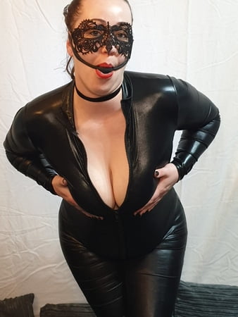 Leather suit 