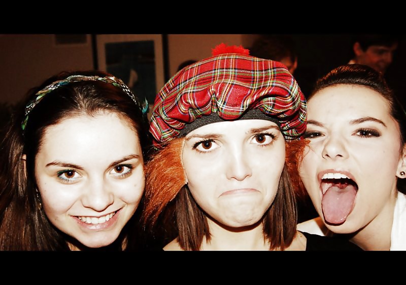 XXX Louise la petite salope