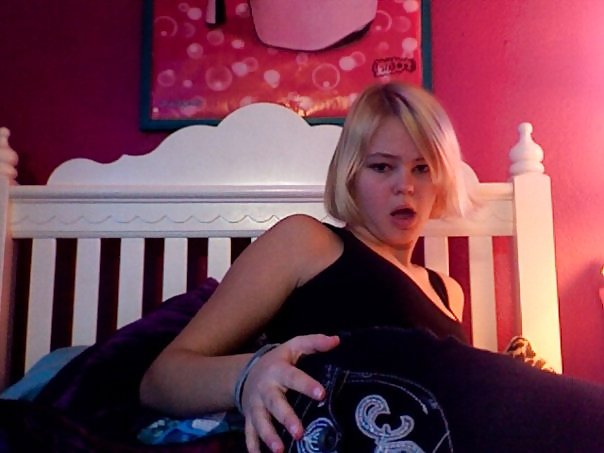 XXX 8teen Iowa smalltown sluts