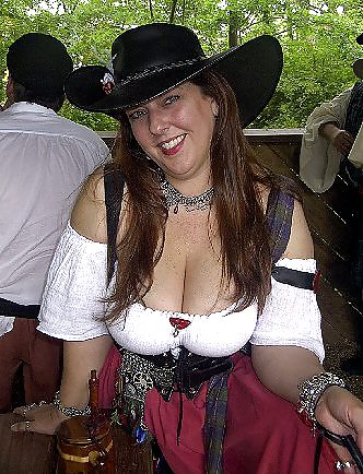 XXX Faire Wenches