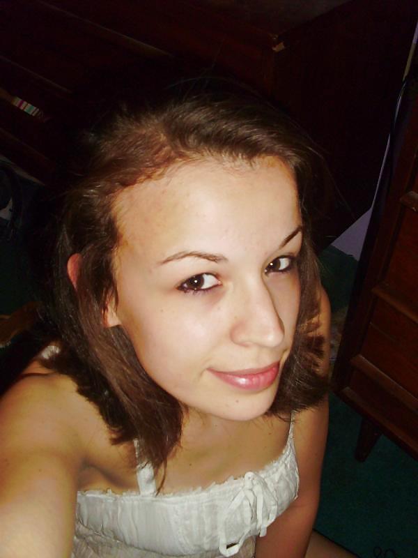 XXX cum on my pics please