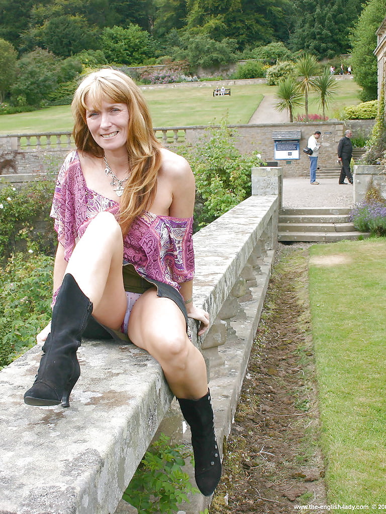 XXX Favorite Amateur Hotwives and Girlfriends - Outdoors 3