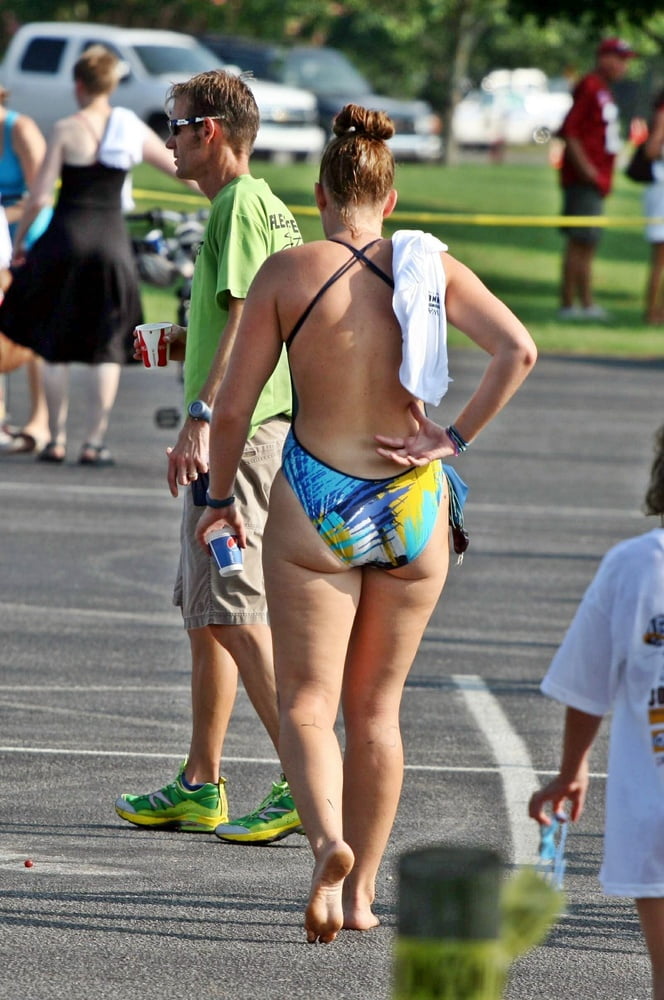 Triathlete Runners Mounds and Ass - 17 Photos 