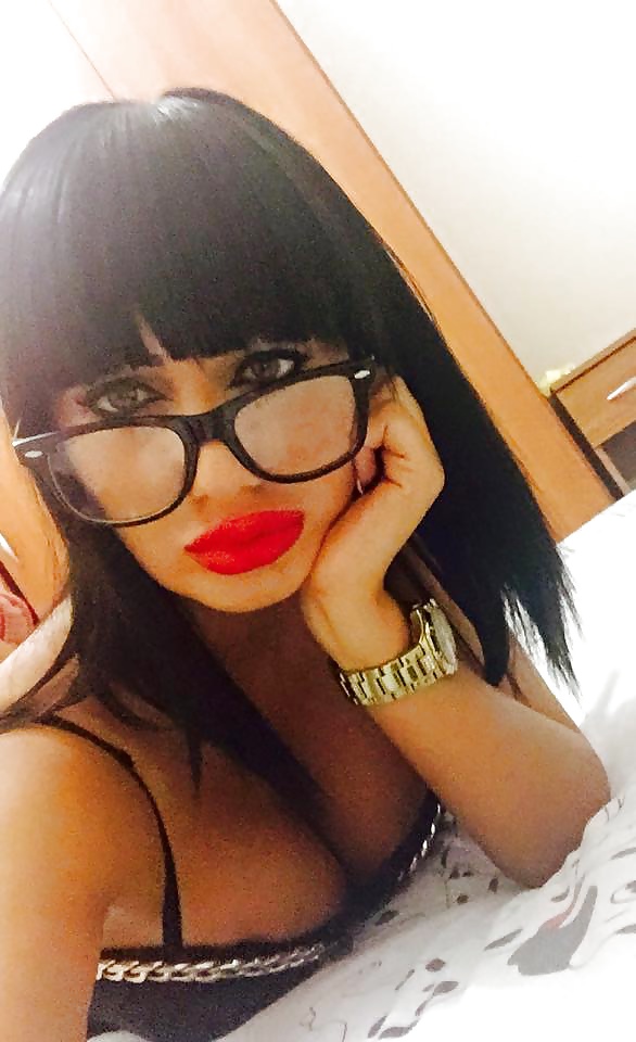 XXX Issa Romanian Italian Model