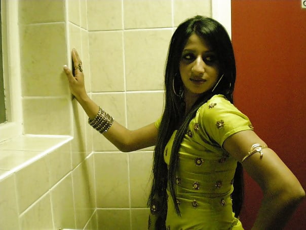 XXX Paki pakistani indian nri teen girl nn clothed hot