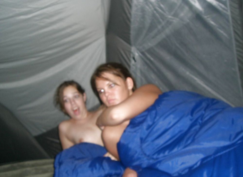 XXX 4 Girls Camping