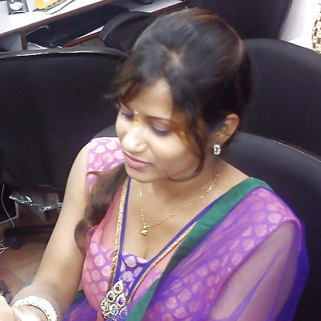 little desi slut Prya, age 33 from Chennai