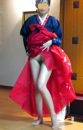 Korean hanbok girl flashing