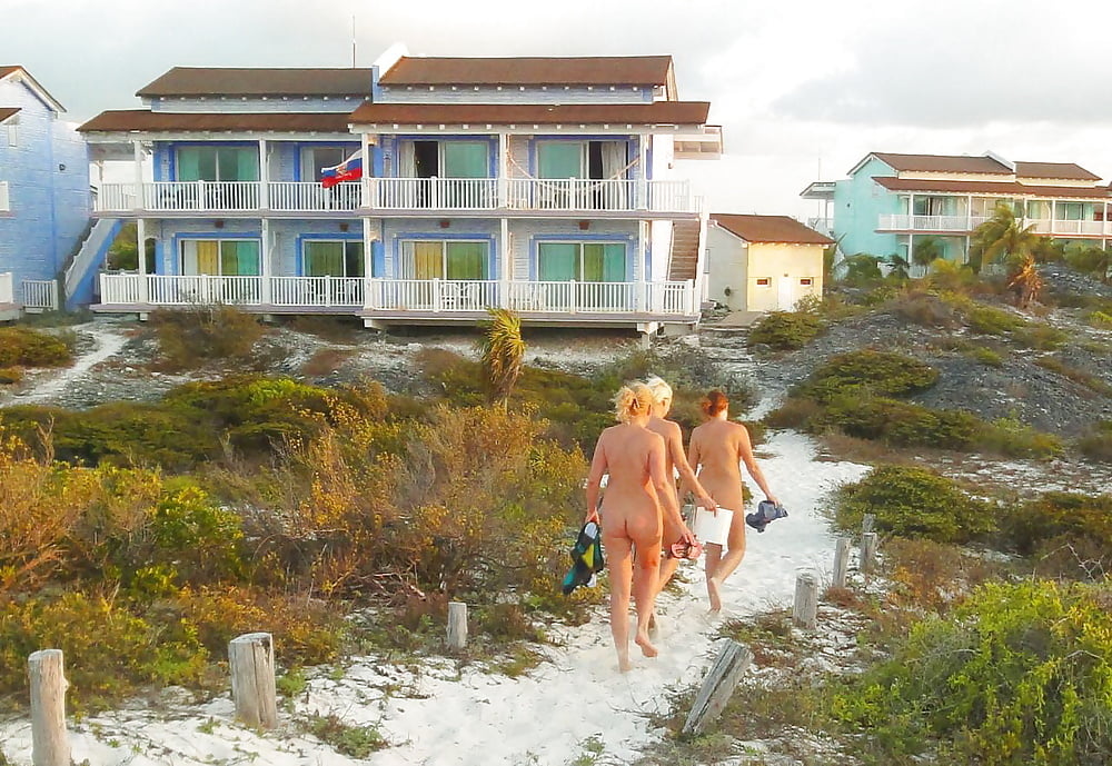 Three Russian Fun Girls Naked Caribbean Vacation At Cuba 130 Pics 2