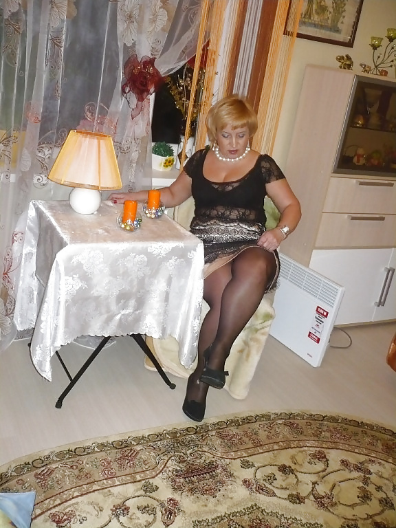 XXX Irina, 58 yo! Russian mature with sexy legs! Amateur!