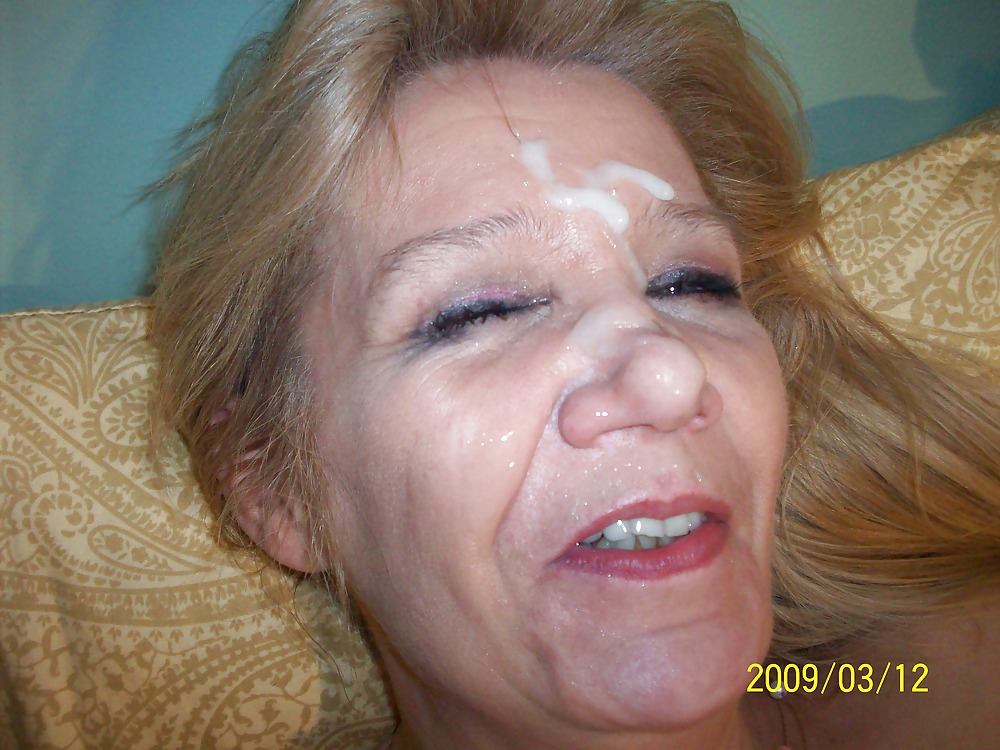 XXX Amateur facial mature woman