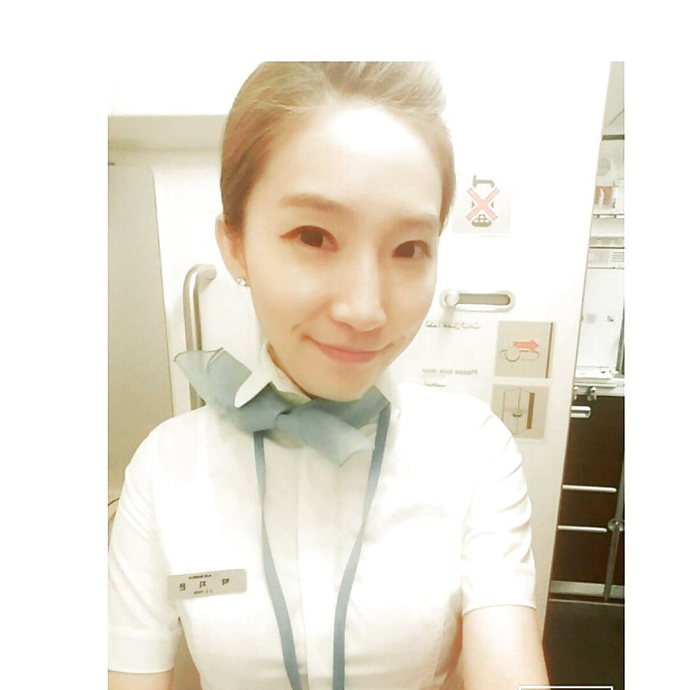 XXX Korean air hostess takes self pics