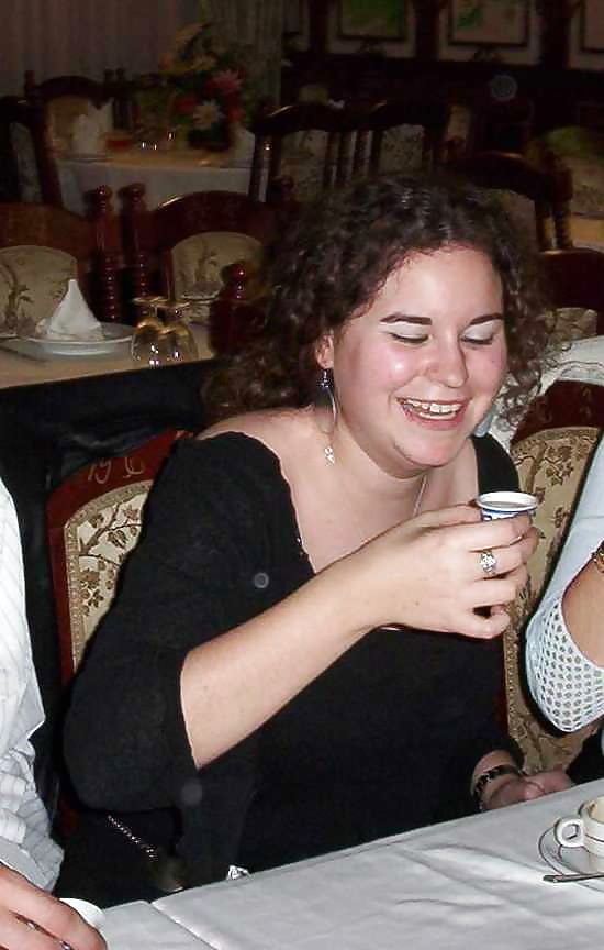 XXX sexy chubby friend for comments, fakes, tributes