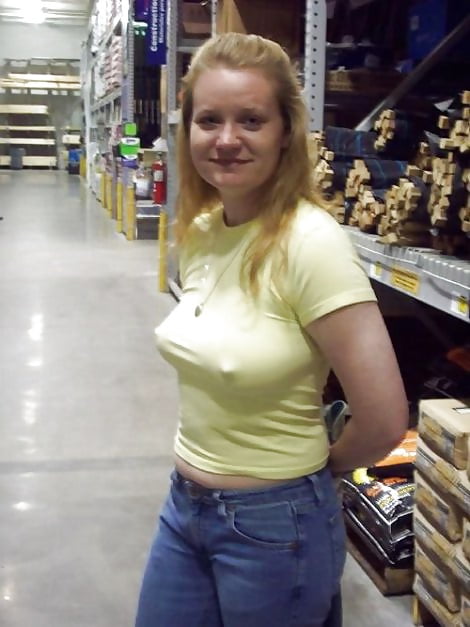 XXX Amateur Store Flasher Sluts Mix 24-04