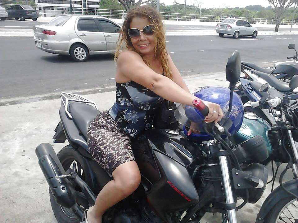 XXX Puta,culona y fea del face (meyre)