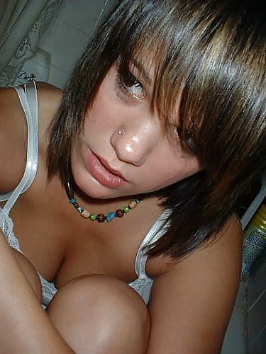 XXX emo sluts (18+)