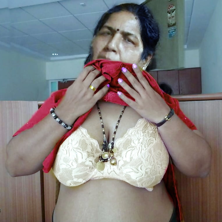 Meena boobs nude-6894