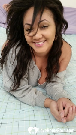 my cunt needs daily attention from this dildo         