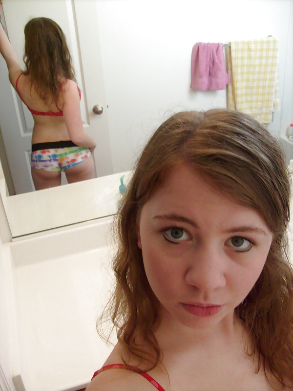 XXX Redhead Teen makes Selfshots