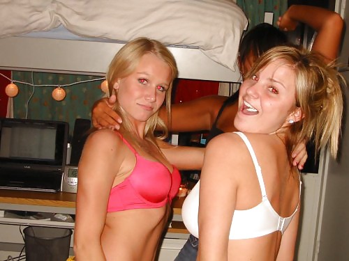 XXX Bra Babes 99