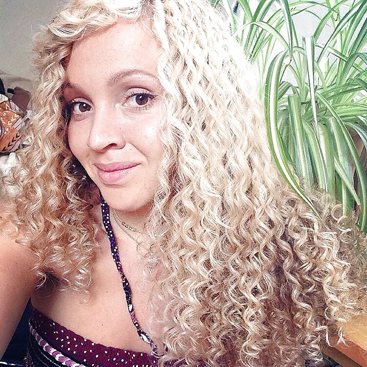 XXX Curly Hair